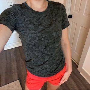 Lululemon Cheetah Relaxed Workout Top